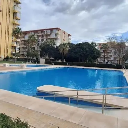 Acogedor Estudio, Piscina Y Vista Mar, *