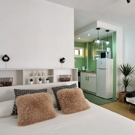 公寓 Acogedor Estudio, Piscina Y Vista Mar, *